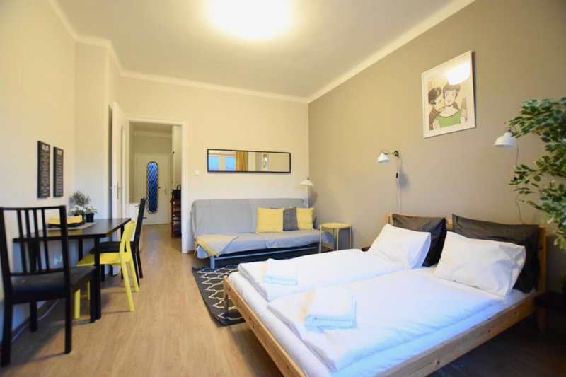 Budget Apartment by Hi5 - Váci street 44, Budapest, Hungary
