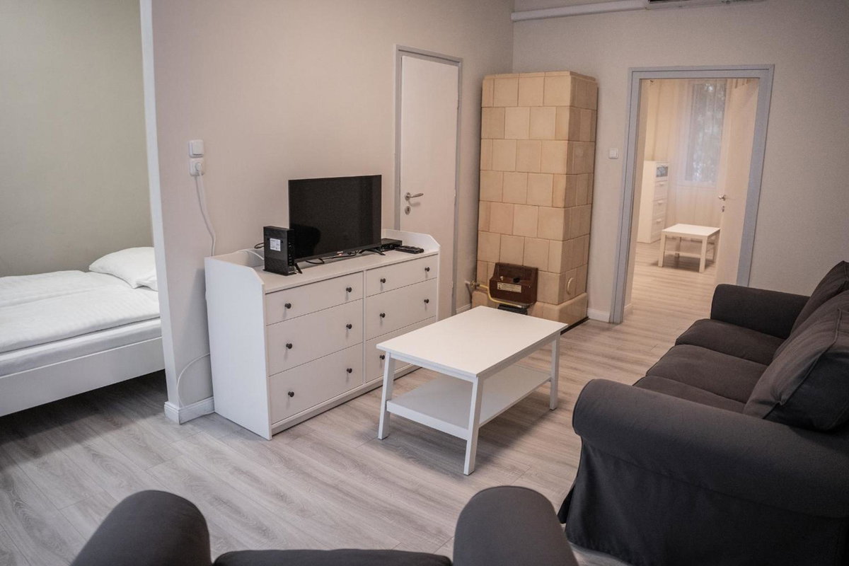 Oskola Luxury Apartment, Ungarn