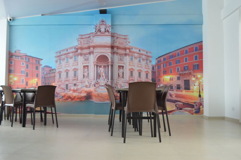 Hotel Fontana di Trevi, Bogotá, Colombia