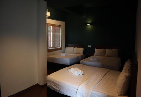 Room V Kluang Parade By SECOM, Kluang, Malaysia