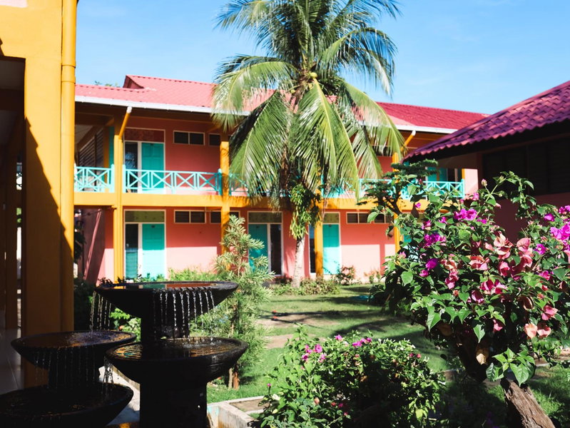 papaya resort, Kampung Tekek, Malaysia