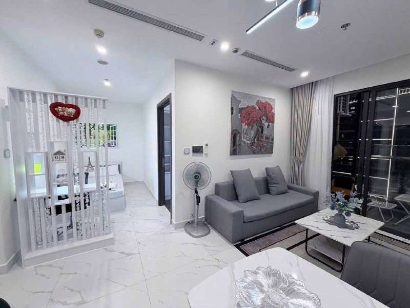 Apartment for rent in Ho Chi Minh City, Vietnam · The Opus One · 1 room, 1 bath