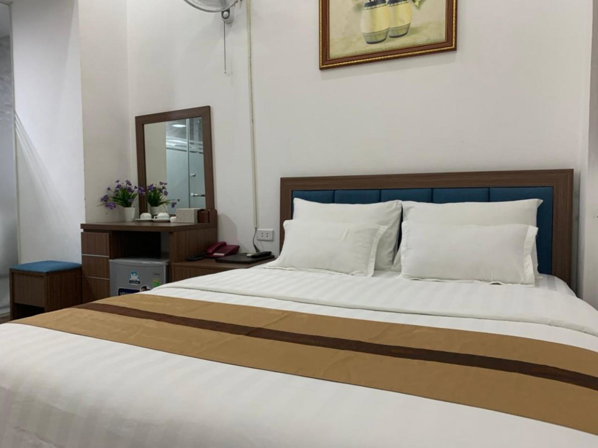 Hotel · Duc Long Hotel, Hanoi