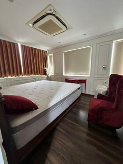 Azen Lakeside Hotel & Travel, Hanoi, Vietnam
