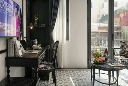 Azen Lakeside Hotel & Travel, Hanoi, Vietnam