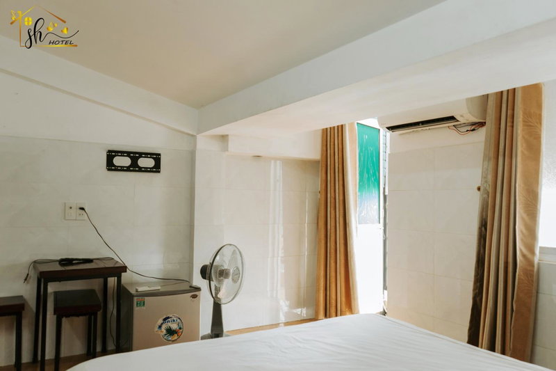 SH Hotel & Motorbikes For Rent, Hue, Vietnam
