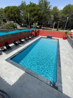 Urban Style Cannes Mouans-Sartoux - Piscine Extérieure - Parking Gratuit, Mouans-Sartoux, France