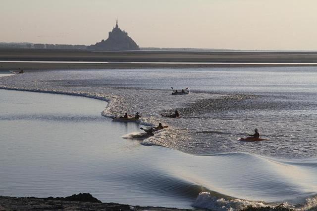 Escale en baie., Pontaubault, France
