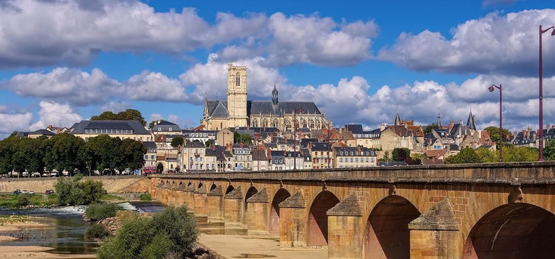 Hôtel de Clèves, Nevers, France