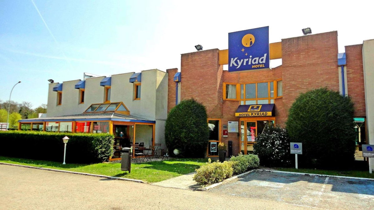 Hotel · Kyriad Chantilly, Chantilly