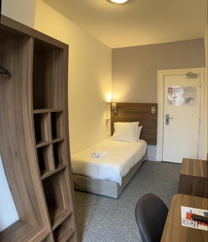 Hotel Moderne Vichy Soirée étape, Vichy, France