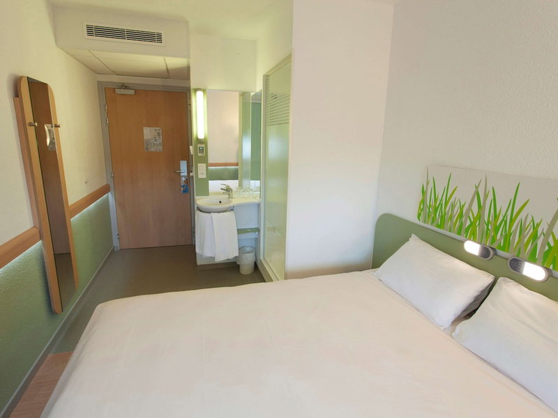 ibis budget Cherbourg La Glacerie, Cherbourg-en-Cotentin, France