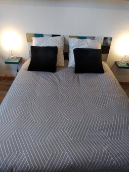 Studio et chambres d'hôtes les nuits de Gesnes, Saint-Germain-du-Corbéis, France