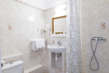 Logis Hôtel Central, Montargis, France