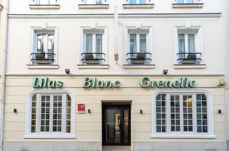 Hotel Lilas Blanc, Paris, France