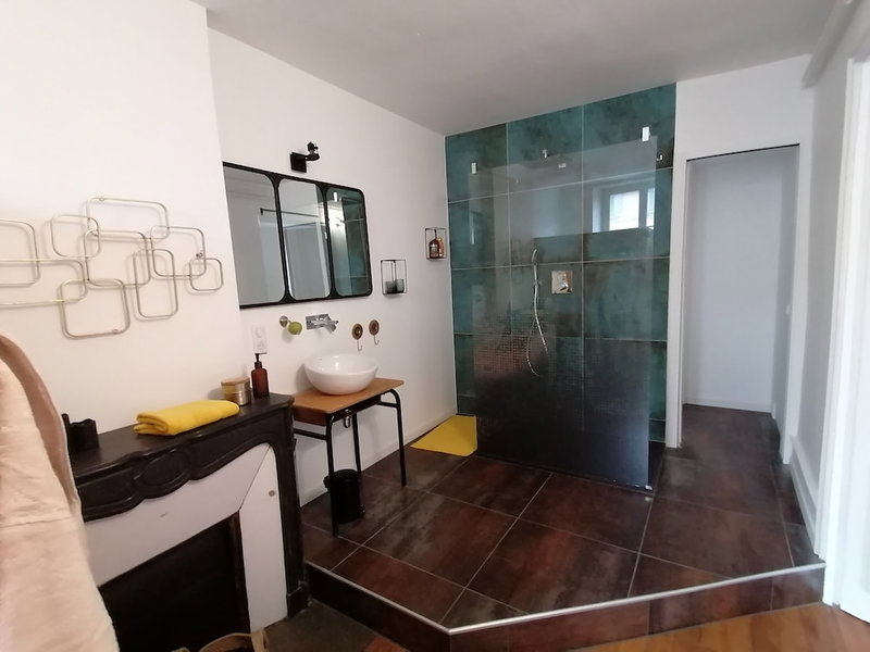 B&b 43 4, Le Puy-en-Velay, France
