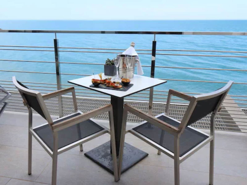 Hotel Villa Azur, Villeneuve-Loubet, France