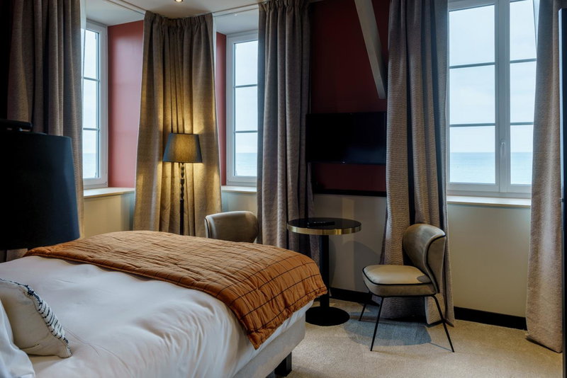 Hotel de la Plage, Lion-sur-Mer, France