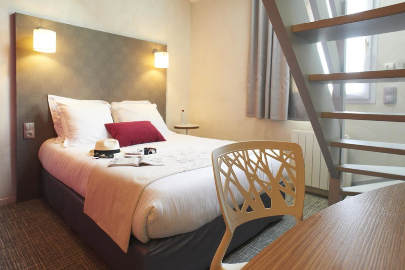 Hotel Restaurant Du Parc Saumur Logis Elégance, Saumur, France