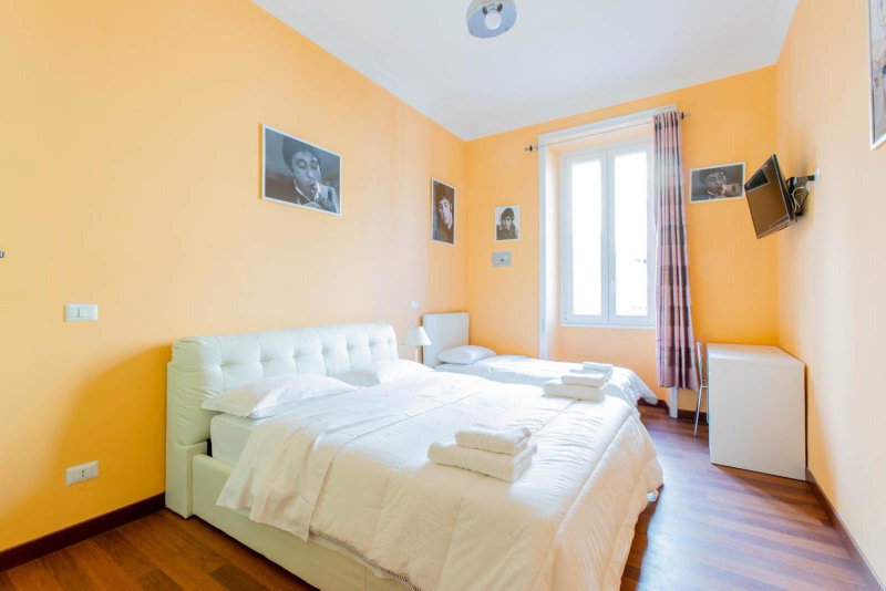 Flower guesthouse, Rome, Italy