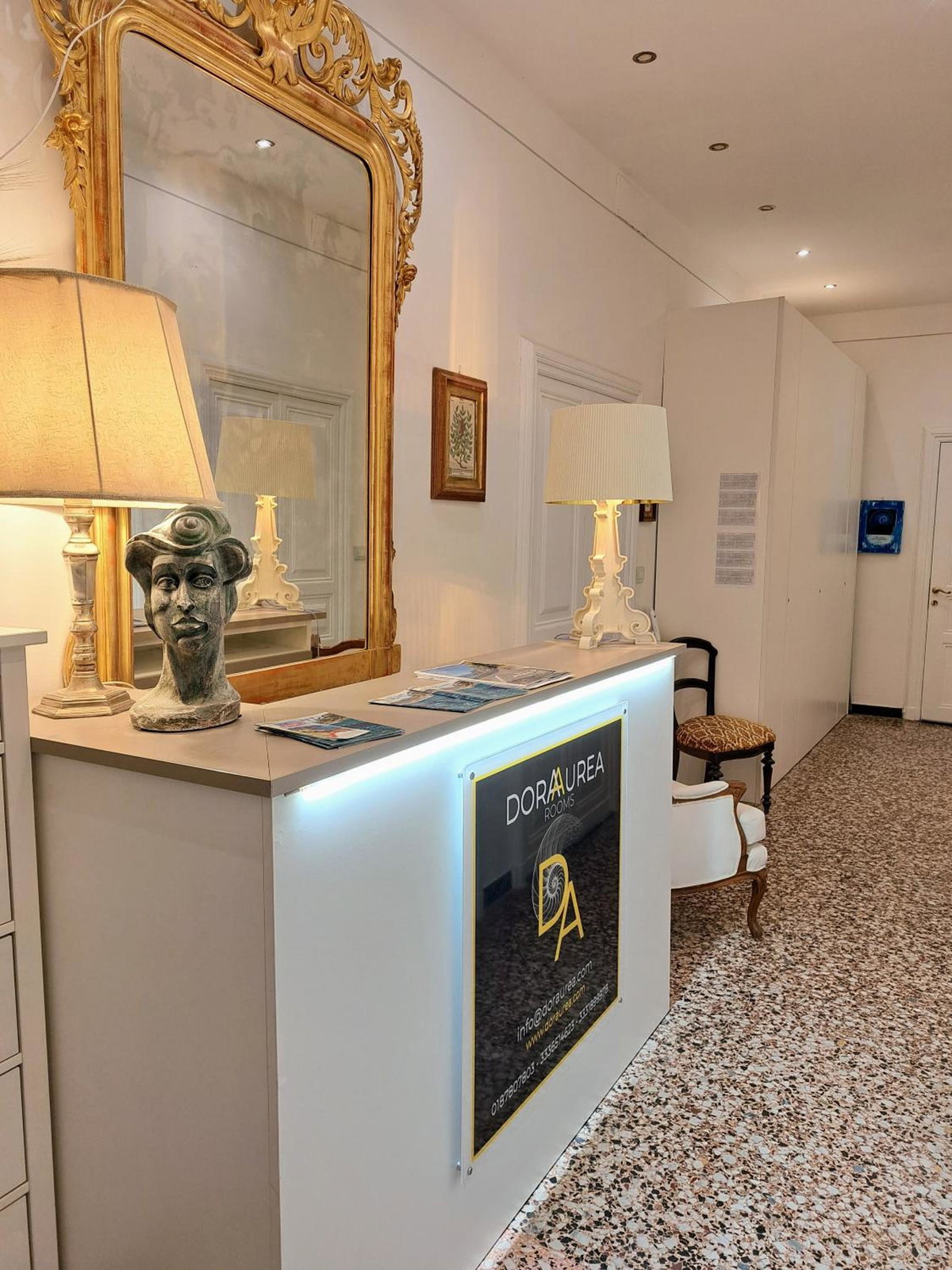 Hotel · Dora Aurea, Levanto
