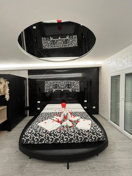 Vista Mare Apartments, Giardini Naxos, Italy