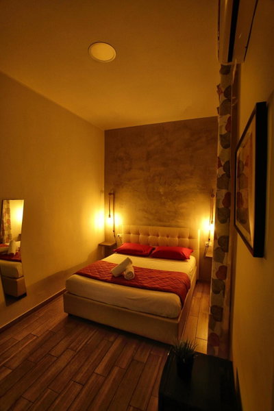 Napoli City Rooms, Naples, Italy