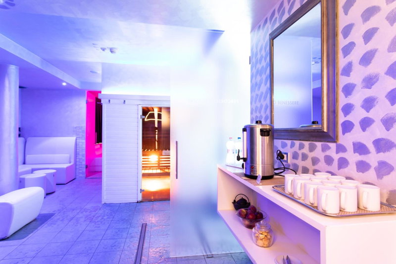 Ferretti Beach Hotel, Rimini, Italy