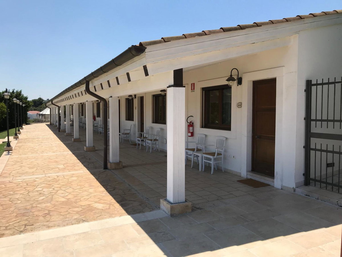 Hotel · Relais Masseria Serritella, Castellana Grotte