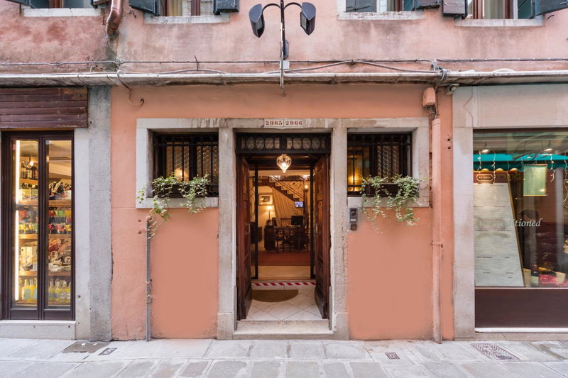 Locanda Art Deco, Venice, Italy