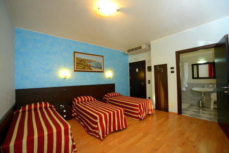 Hotel Iacone, Chieti, Italy