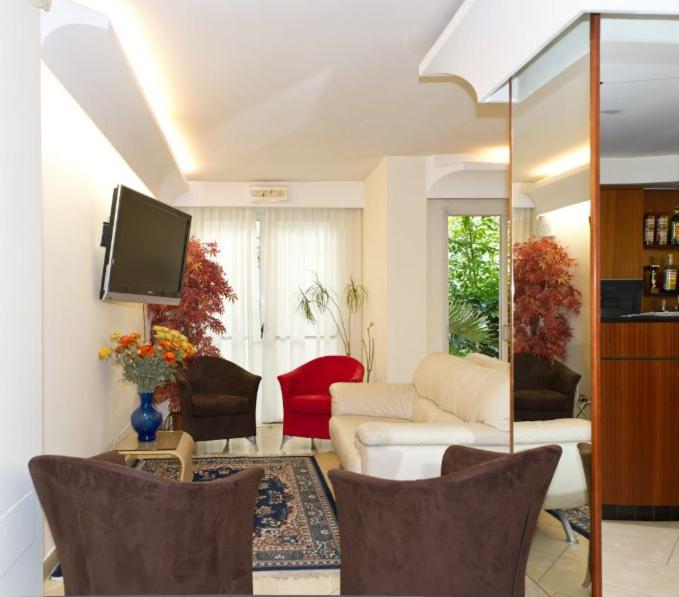 Hotel St Pierre, Rimini, Italy