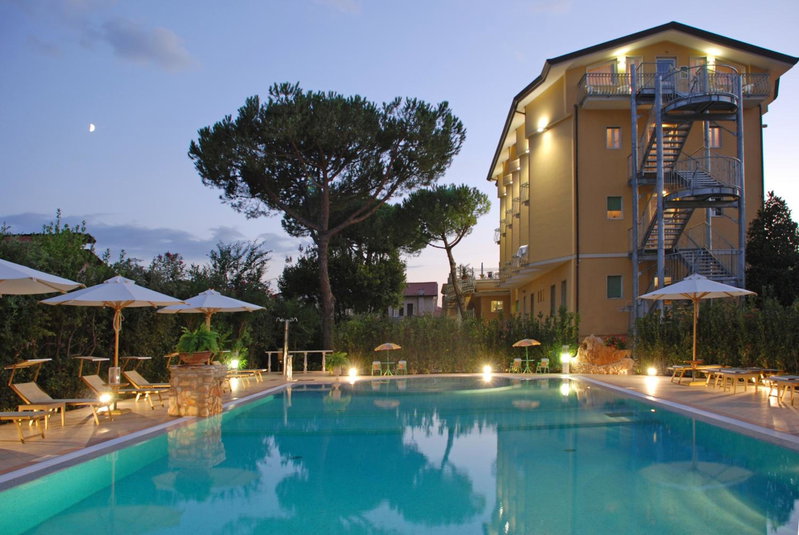 Hotel Villa Tiziana, Marina di Massa, Italy