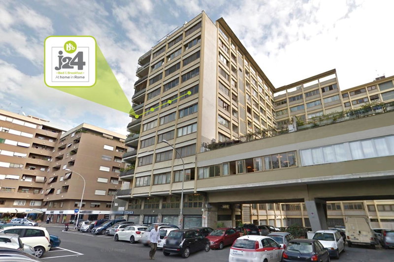 J24 B&b, Rome, Italy