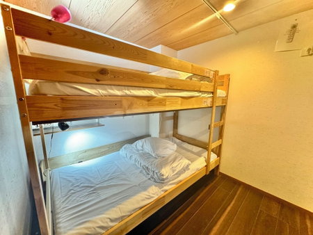 Osaka guest house sakura – Hostel, Osaka, Japan