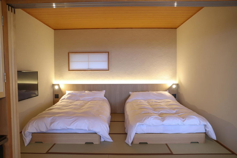 Chigira Jinsentei, Shibukawa, Japan