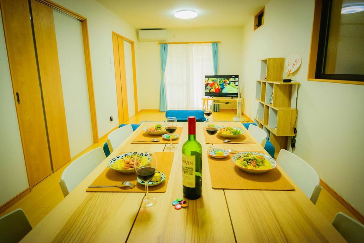 Spacious & Modern Inn Megumi-an Nishijin, Japan