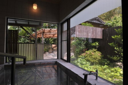 Tomomi Sanso / Vacation STAY 3832, Yufu, Japan