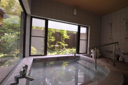 Tomomi Sanso / Vacation STAY 3832, Yufu, Japan