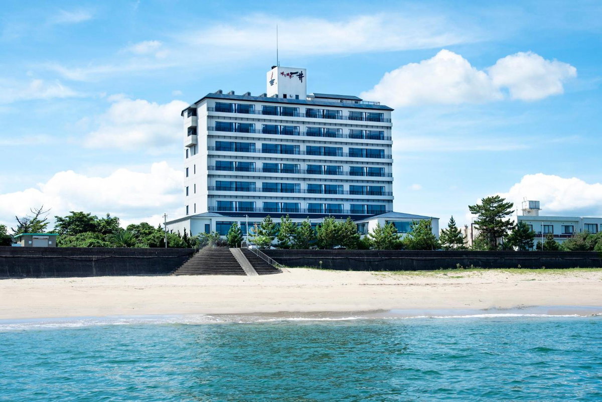 Hamanomiyabitei Ichii, Japan