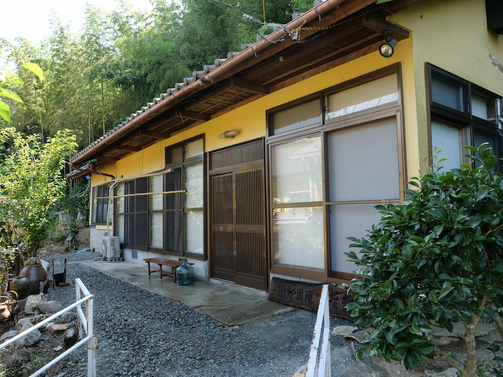 Takita kan, Japan