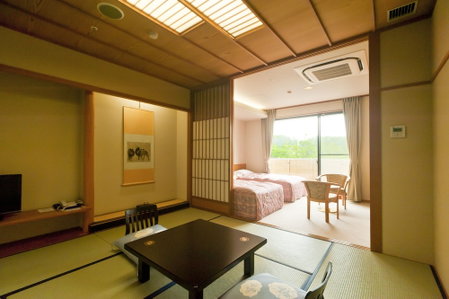 Tatsunokuchi Onsen Tagawa Ryusenkaku, Nomi, Japan