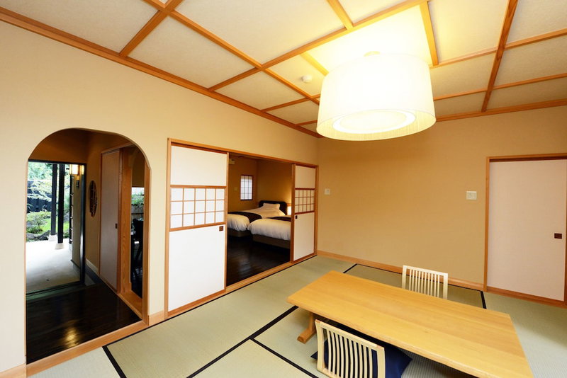 Ito Yukitei Kawana Bettei, Ito, Japan
