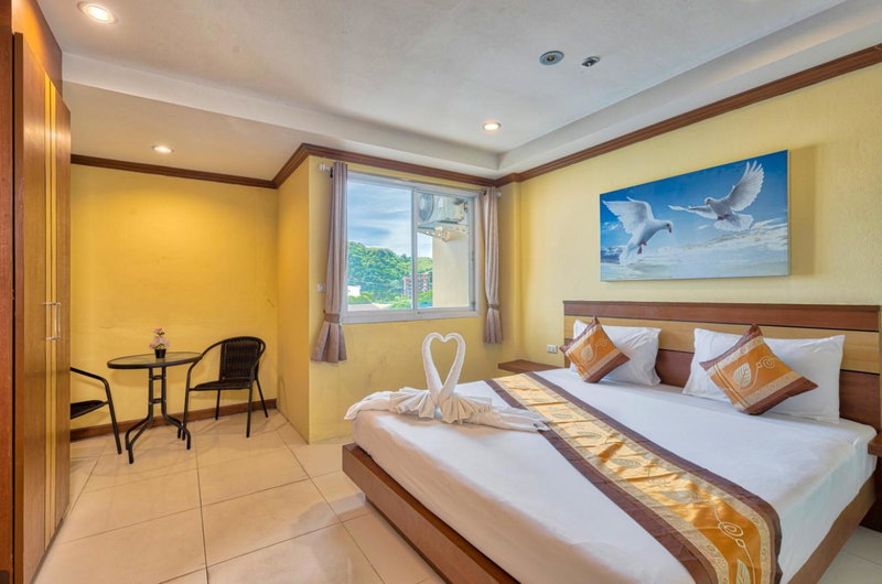 TJ Patong Hotel - Prime Location by OTOP Market & Sea, Patong Beach, Thailand