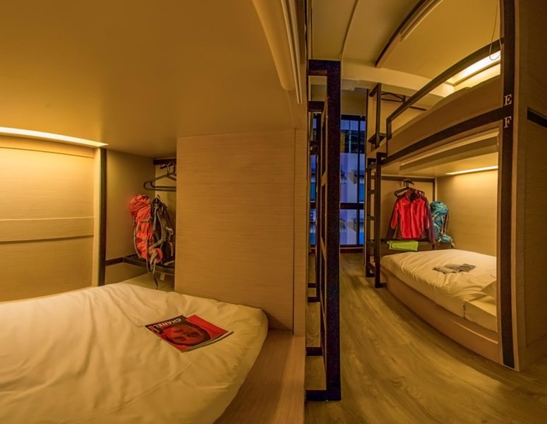 Le Bonheur Poshtel, Bangkok, Thailand