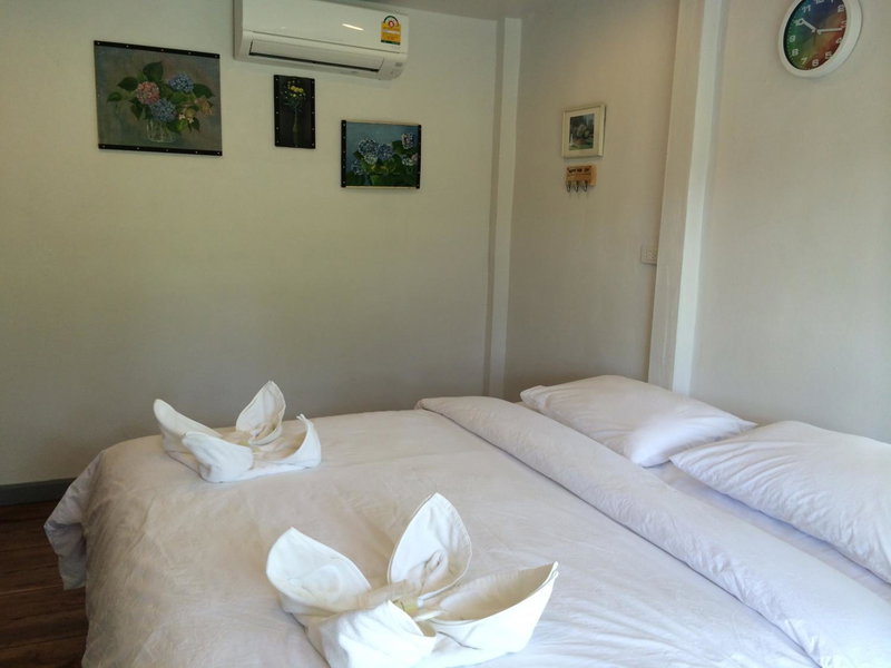 Norn Nab Dao RimPhu Resort, Chiang Khan, Thailand