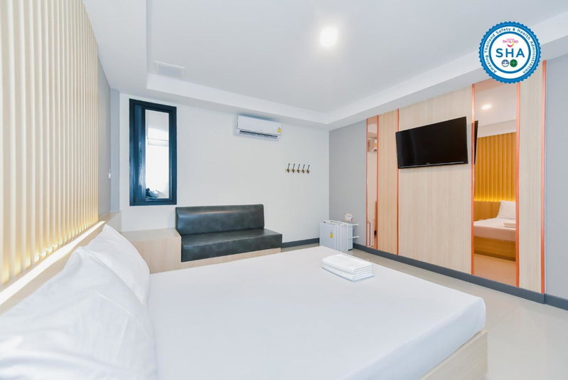 นั่งเล่นกันไหม รีสอร์ท SHA Plus, Chon Buri, Thailand