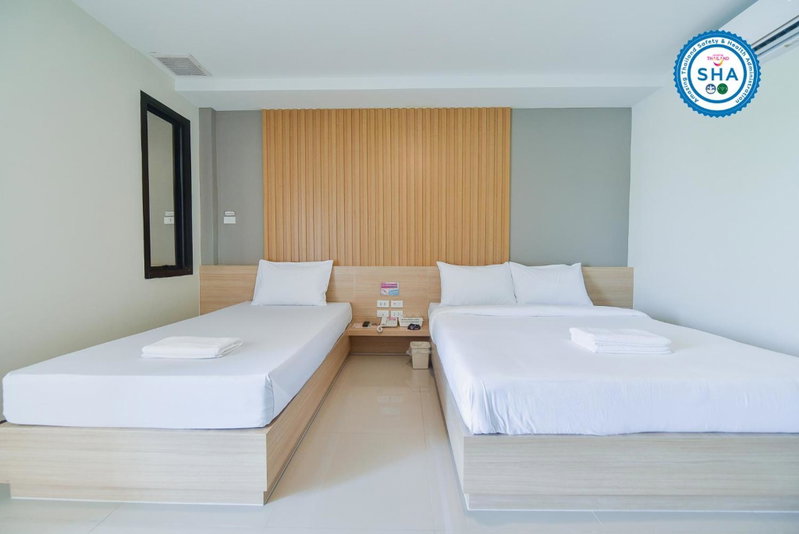นั่งเล่นกันไหม รีสอร์ท SHA Plus, Chon Buri, Thailand