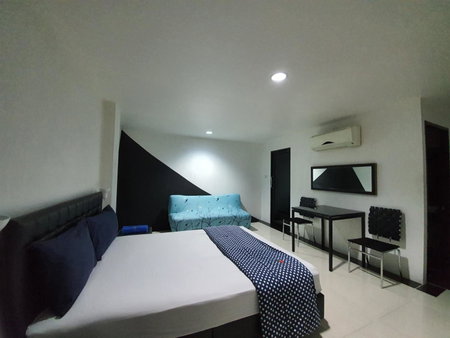 @Room Apartment, Ban Song Krathiam, Thailand