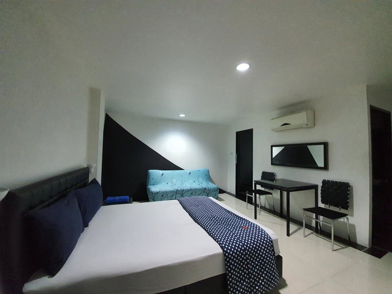 @Room Apartment, Ban Song Krathiam, Thailand